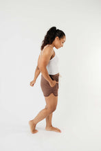 Ave Shops Bottoms 24/7 Shorts In Mocha