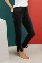 Ave Shops Bottoms A Shred Of Confidence Black Jeans