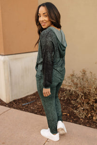 Ave Shops Tops A Cozy Hooded Top in Hunter Green