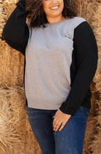 Ave Shops Tops A Different Kind Of Colorblock in Black